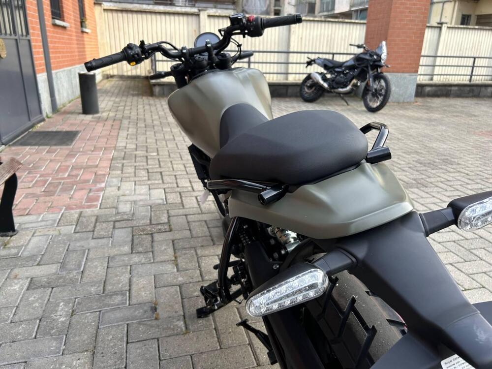 Royal Enfield Guerrilla 450 (2024 - 25) (5)