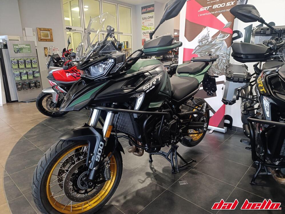 QJ Motor SRT 900 SX (2025) (2)