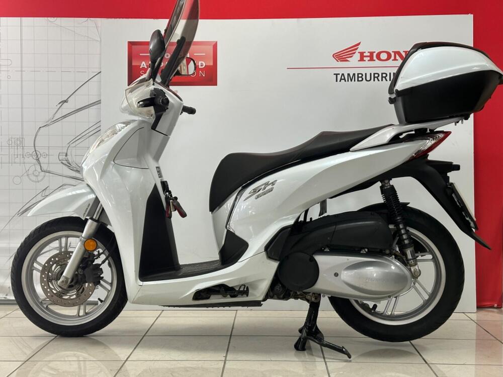 Honda SH 300 i ABS (2016 - 20) (2)