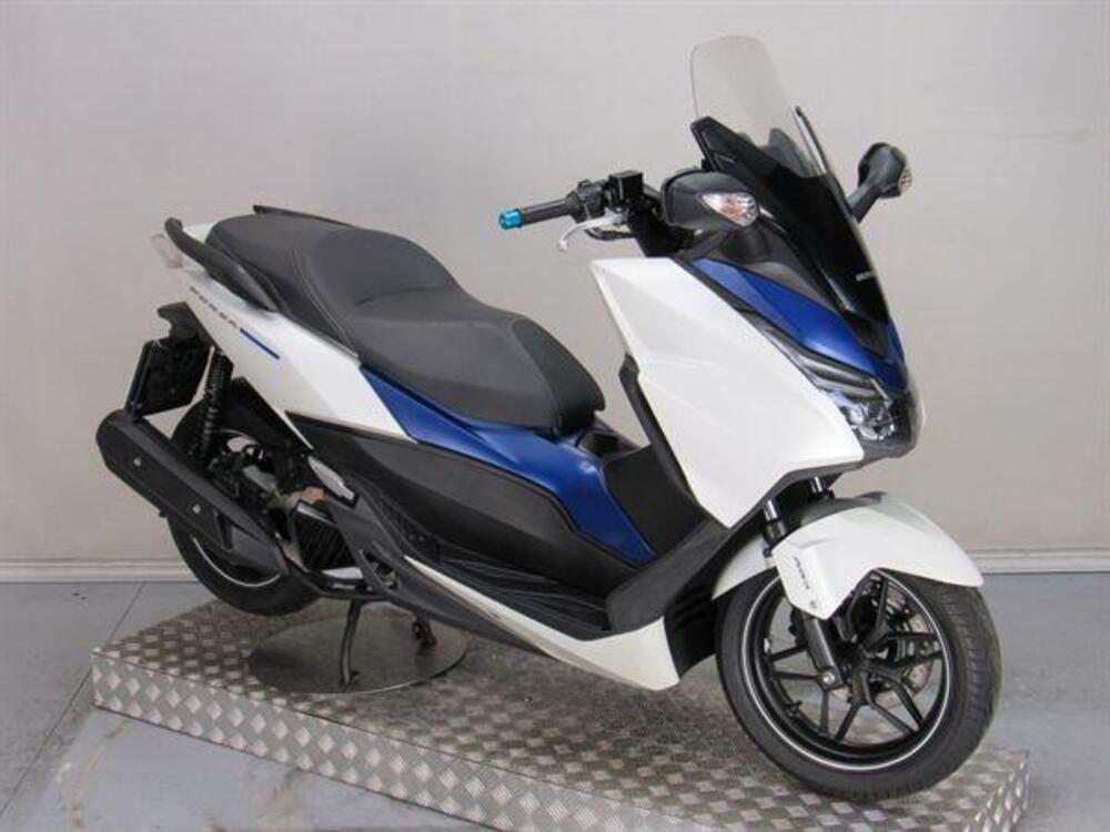 Honda Forza 125 ABS (2015 - 16) (2)