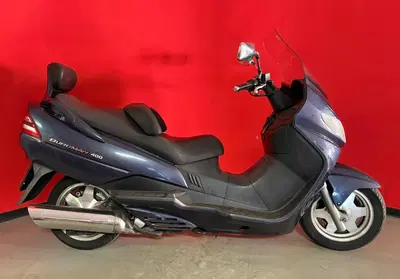 Suzuki Burgman AN 400 (2001 - 02) usata