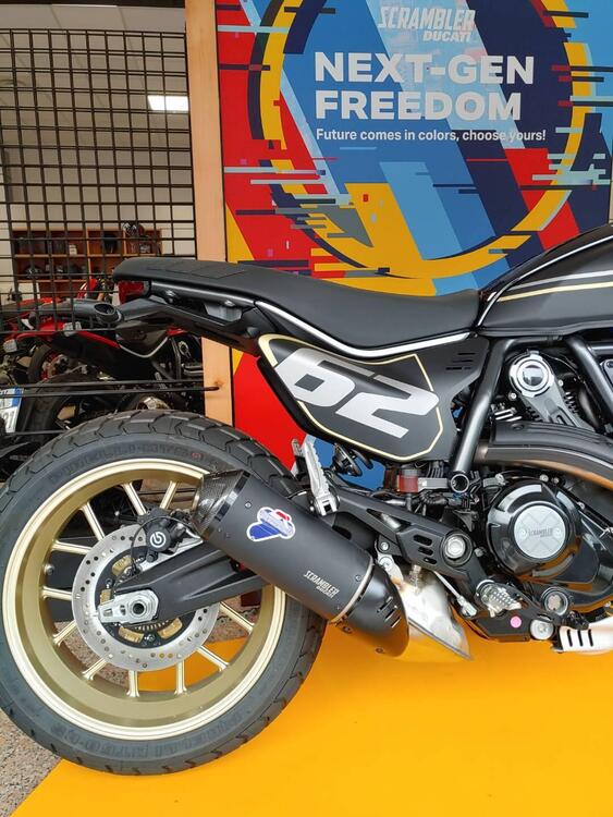 Ducati Scrambler 800 Full Throttle (2025) (2)