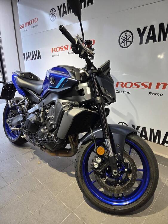 Yamaha MT-09 Y-AMT (2024 - 25) (4)