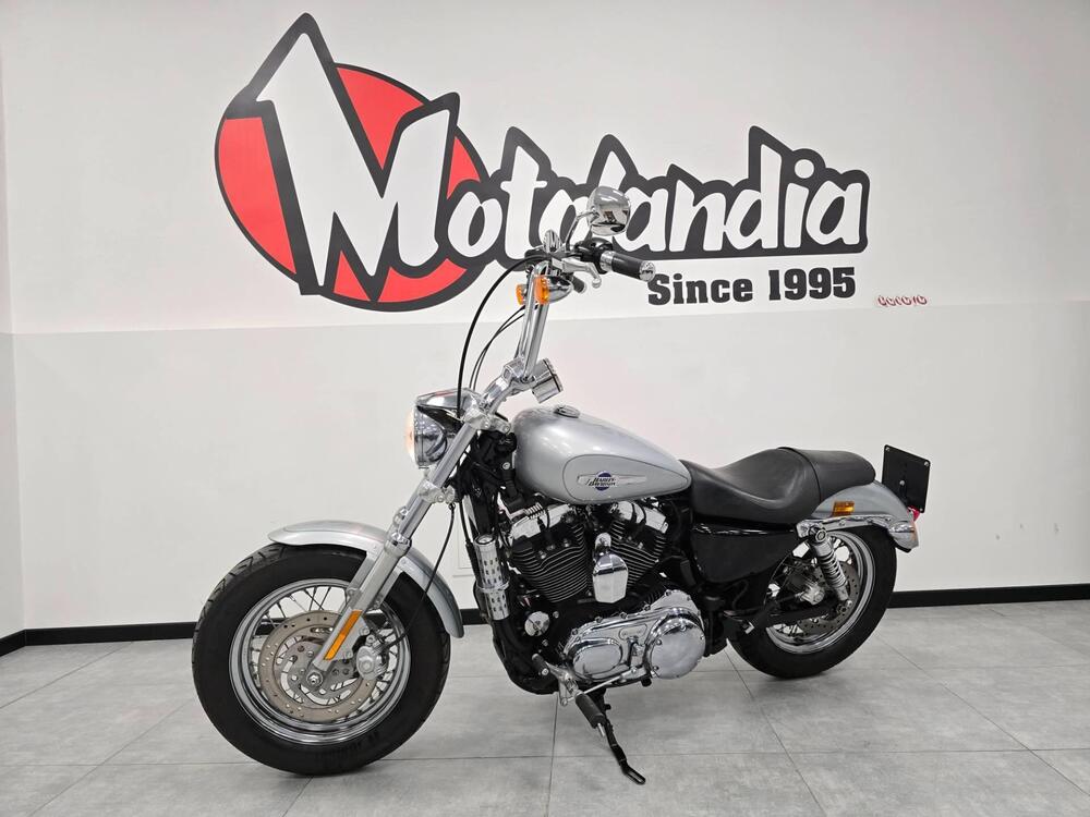 Harley-Davidson 1200 Custom (2007 - 13) - XL 1200C (4)