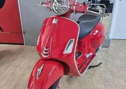 Vespa GTS 300 Super Hpe (2021 - 22) usata