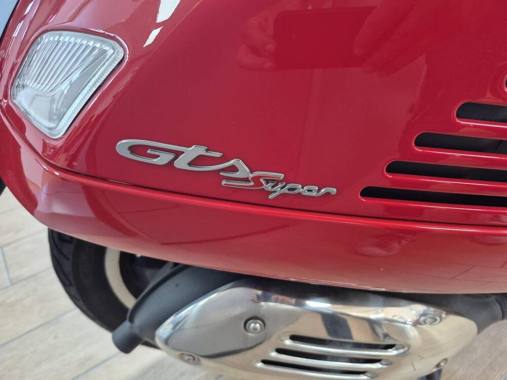 Vespa GTS 300 Super Hpe (2021 - 22) (4)