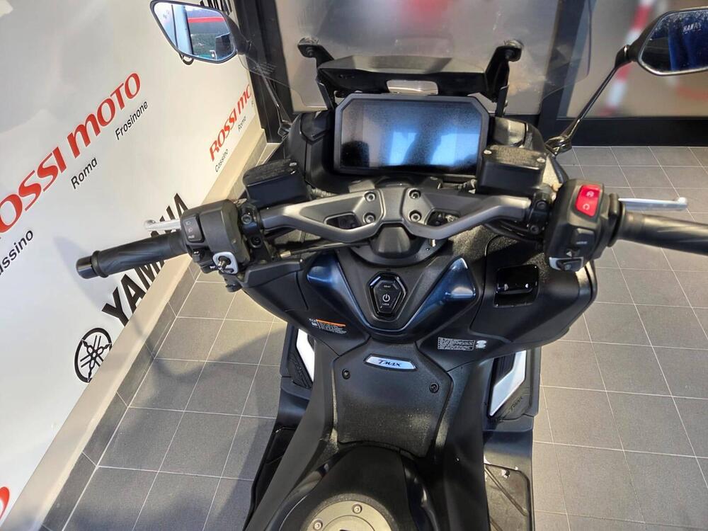 Yamaha T-Max 560 (2022 - 24) (2)