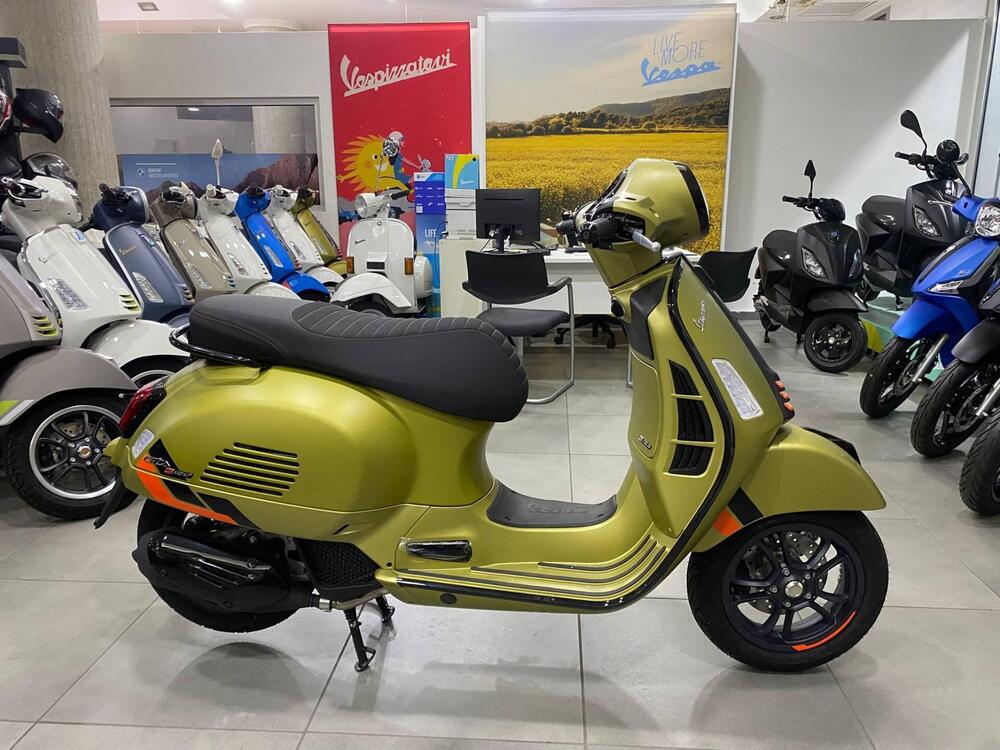 Vespa GTS 125 Super Sport (2025)