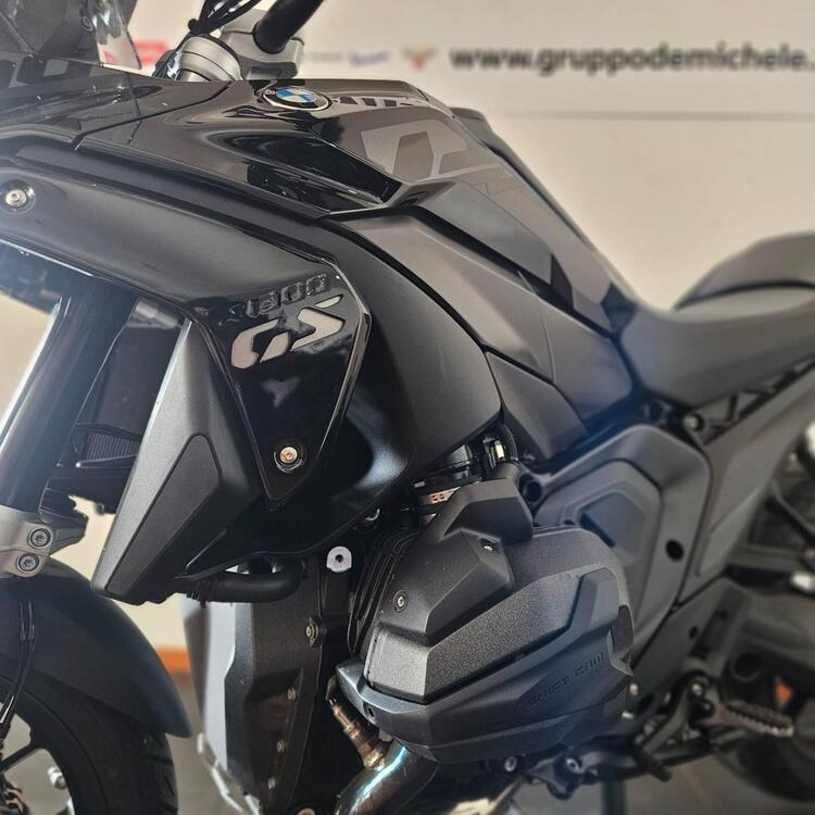 Bmw R 1300 GS Triple Black (2023 - 25) (3)