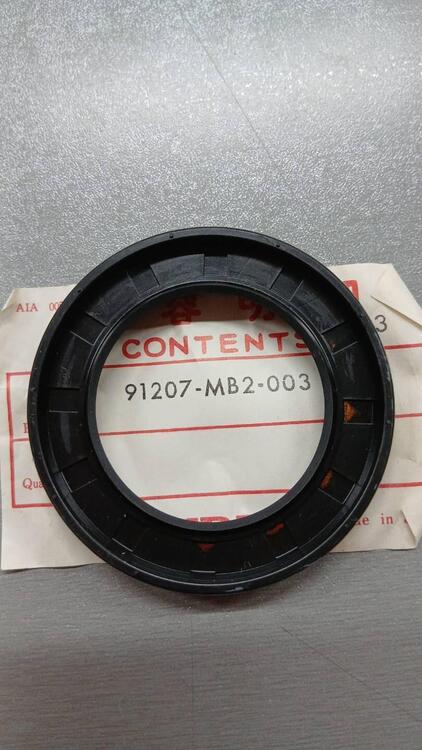 91207MB2003 Paraolio 40x62x6 Honda