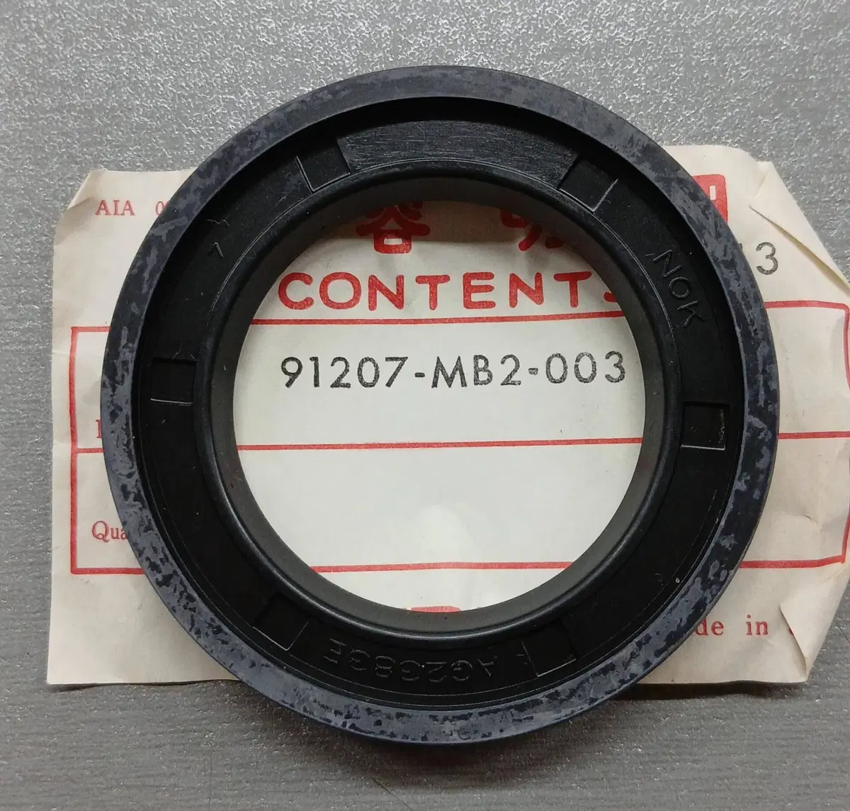 91207MB2003 Paraolio 40x62x6 Honda (2)