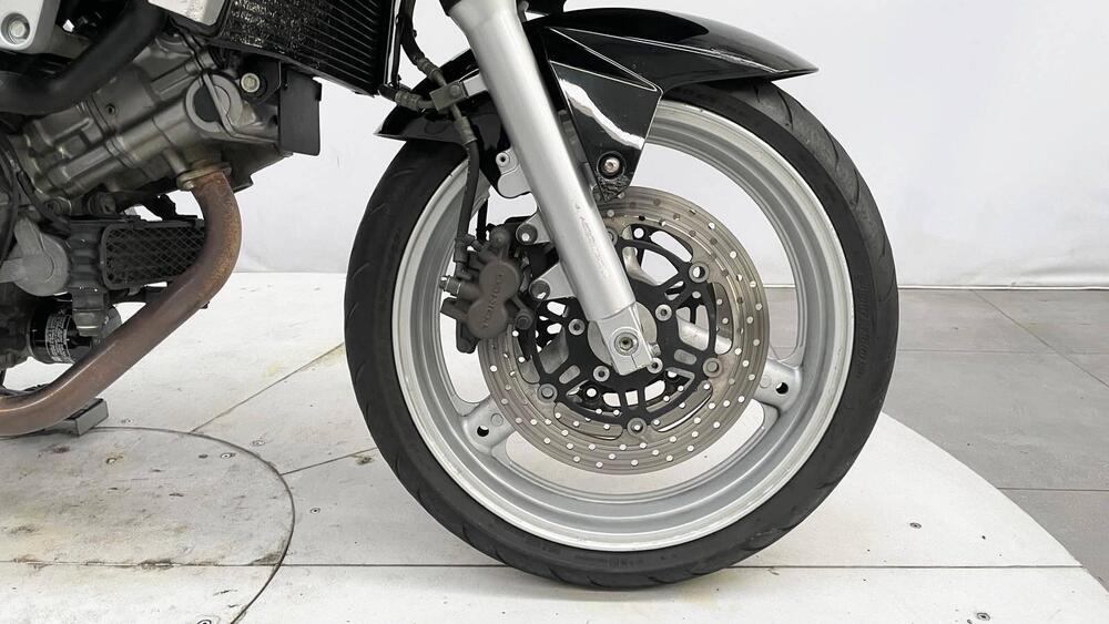 Suzuki SV 650 S (2003 - 06) (5)