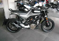 Husqvarna Vitpilen 401 (2021 - 23) usata
