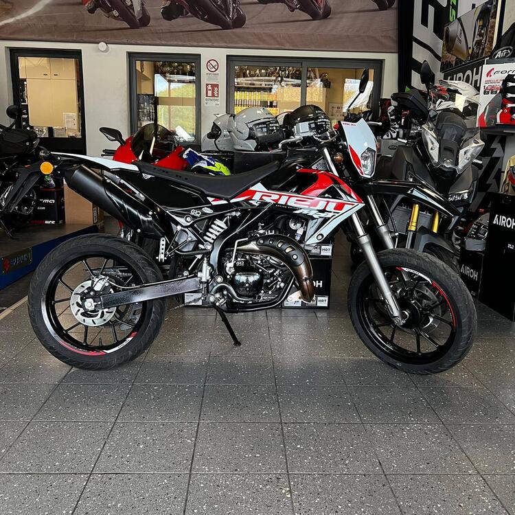 Rieju MRT 50 Pro (2021 - 25) (3)