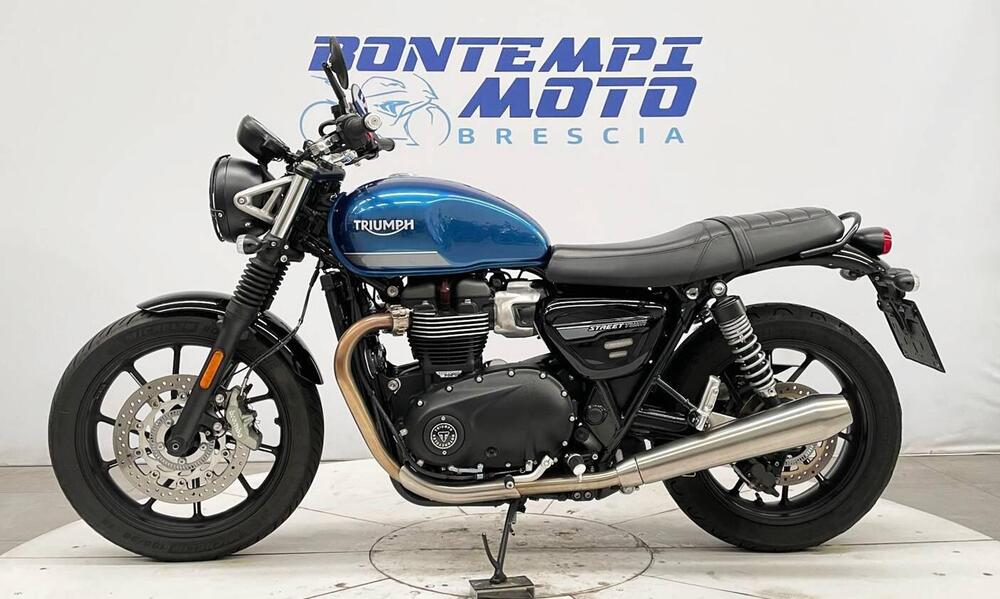 Triumph Street Twin 900 (2021 - 22) (2)