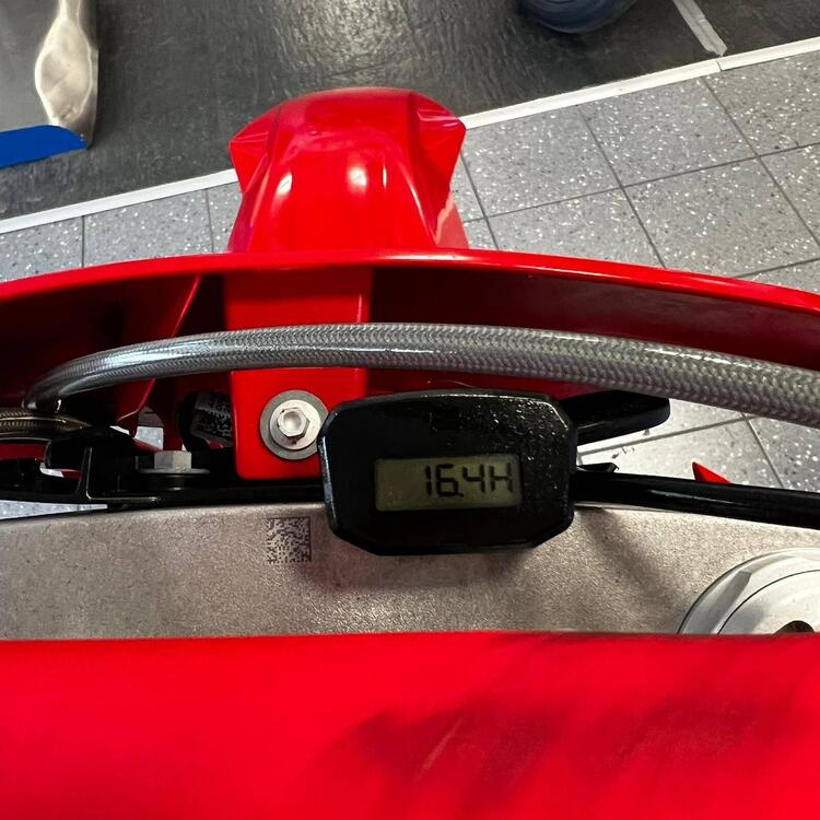 GASGAS MC 250 (2025) (5)