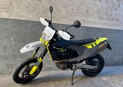 Husqvarna 701 Supermoto (2023 - 25) usata