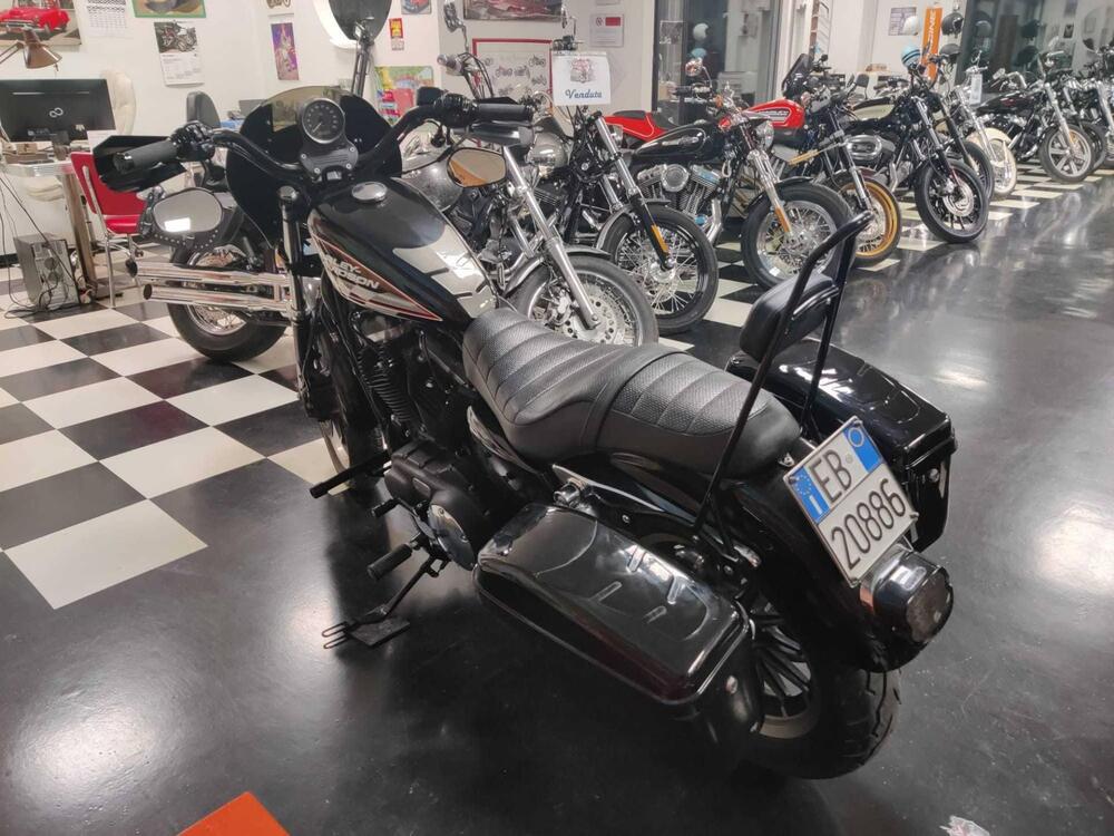 Harley-Davidson 883 R (2008 - 16) - XL 883R (5)