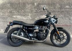 Triumph Street Twin 900 (2017 - 18) usata