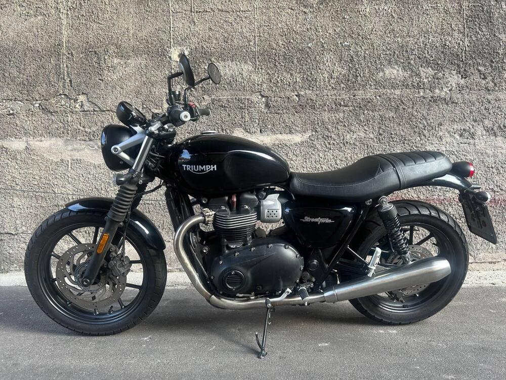 Triumph Street Twin 900 (2017 - 18) (3)