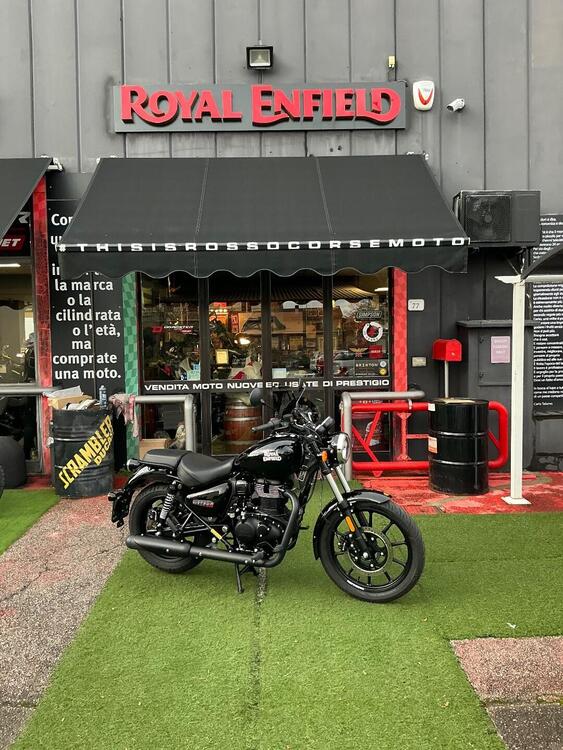 Royal Enfield Meteor 350 Fireball (2021 - 25)