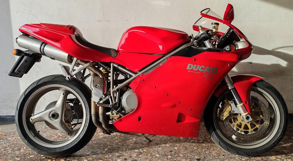 Ducati 748 Biposto (1998 - 03) (5)