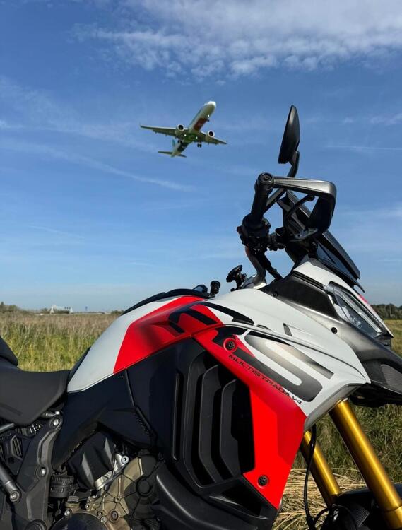 Ducati Multistrada V4 RS (2024 - 25)