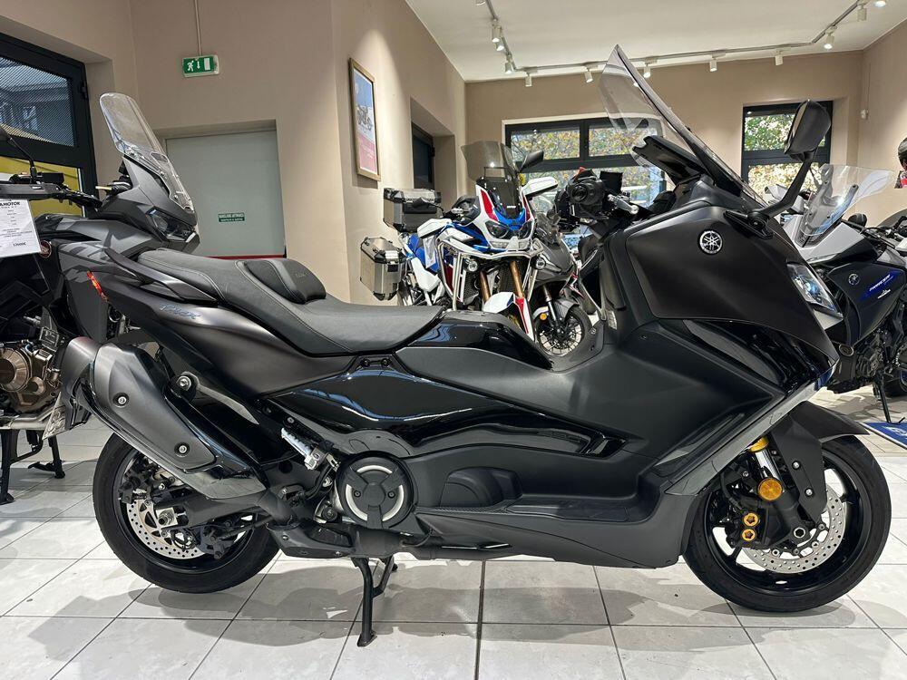 Yamaha T-Max 560 (2022 - 24)
