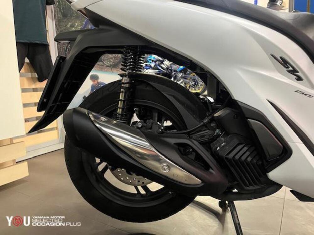 Honda SH 150i (2024 - 25) (2)