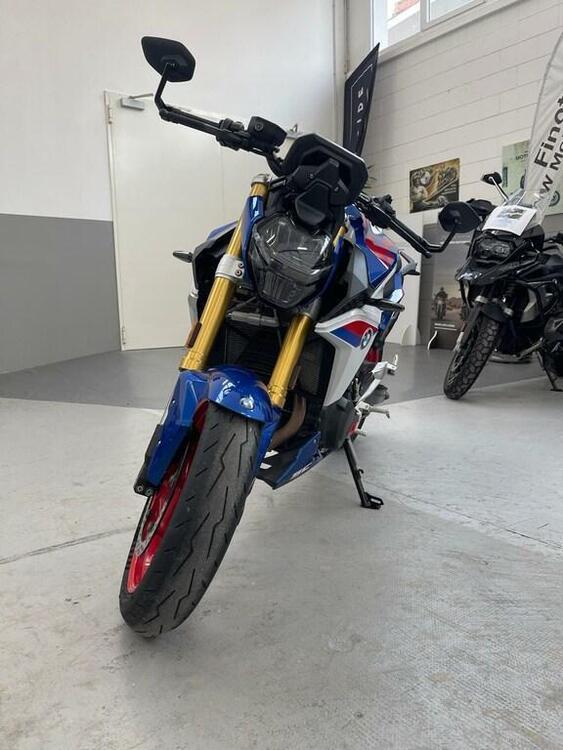 Bmw F 900 R (2025) (4)