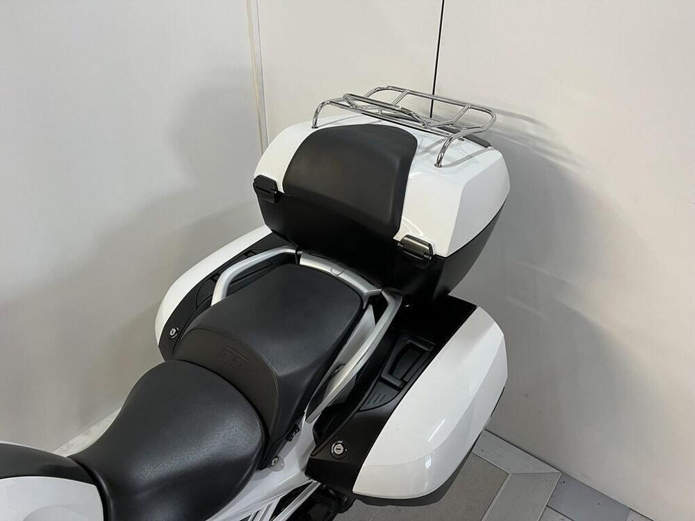 Bmw R 1250 RT (2021 - 25) (2)