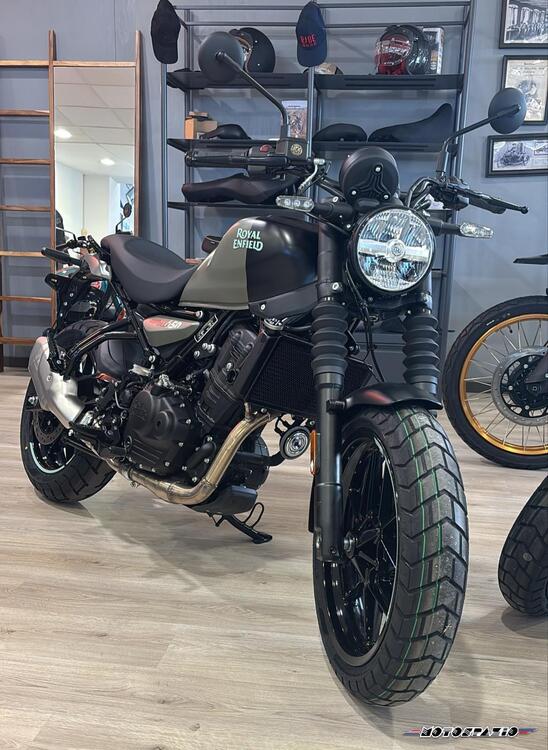 Royal Enfield Guerrilla 450 (2024 - 25) (2)