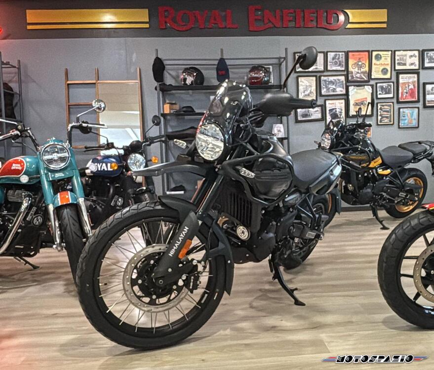 Royal Enfield Himalayan 450 Mana Black (2026) (3)