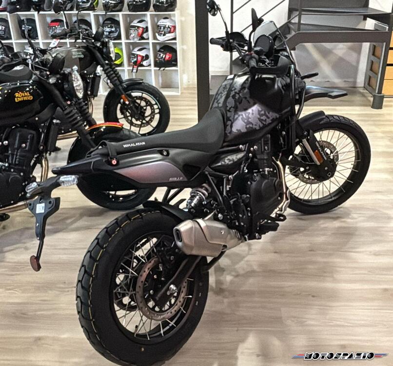 Royal Enfield Himalayan 450 Mana Black (2026) (4)