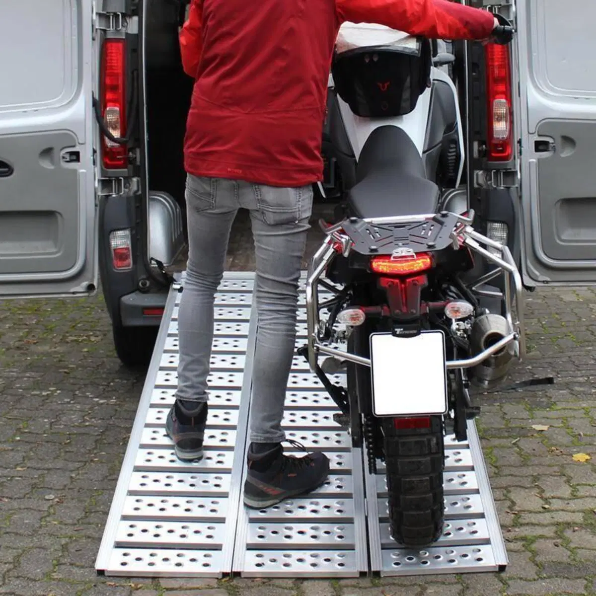 Rampa di Carico Extra Larga Pieghevole in Allumini Trutzholm (2)