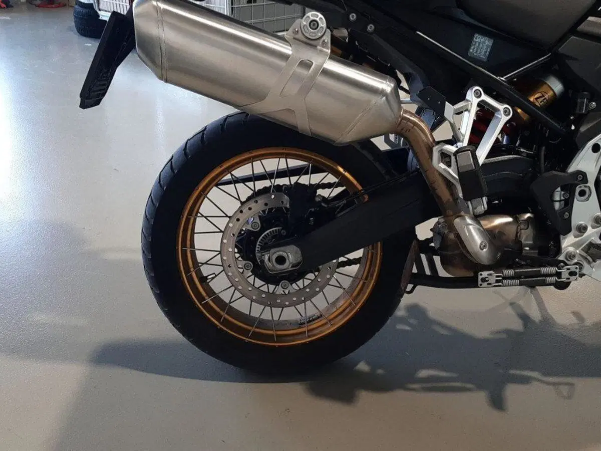 Bmw F 850 GS - Edition 40 Years GS (2021) (9)
