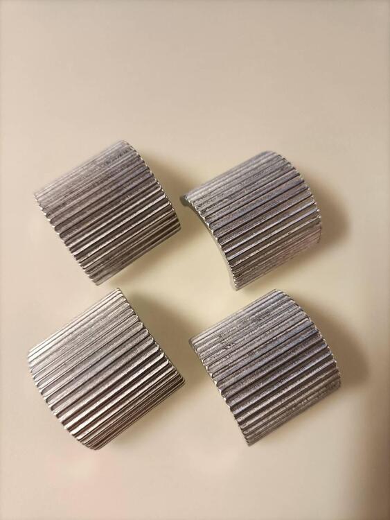 gusci adattatori manubrio 22mm su risers 28mm Aliexpress (4)