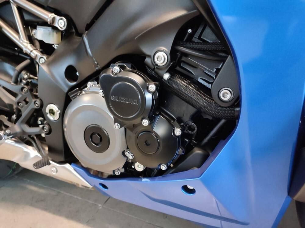 Suzuki GSX-S1000GT (2025) (3)