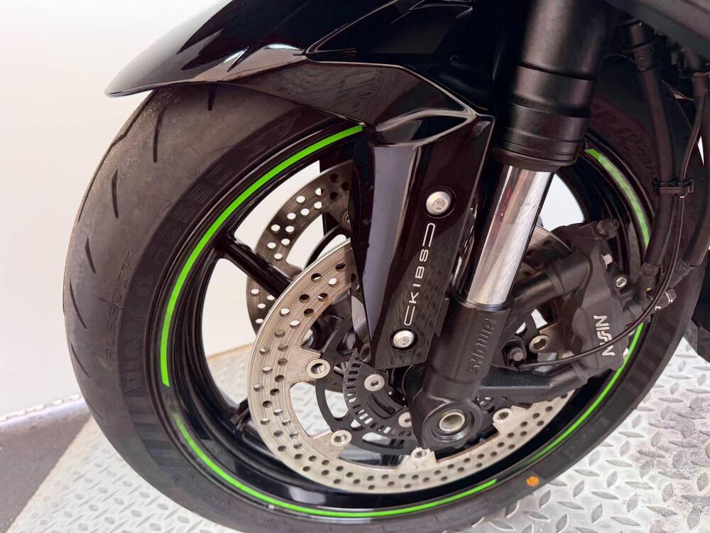 Kawasaki Ninja 636 ZX-6R (2024 - 26) (4)