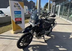 Moto Guzzi V85 Strada (2024 - 25) usata