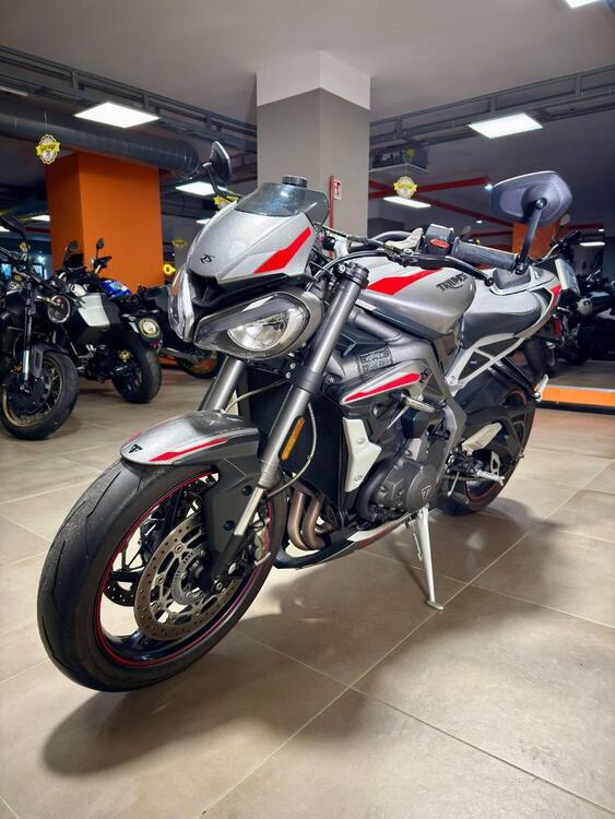 Triumph Street Triple RS (2020 - 22) (3)