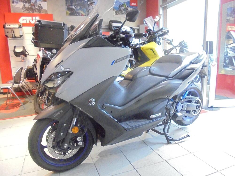 Yamaha T-Max 560 (2020 - 21)