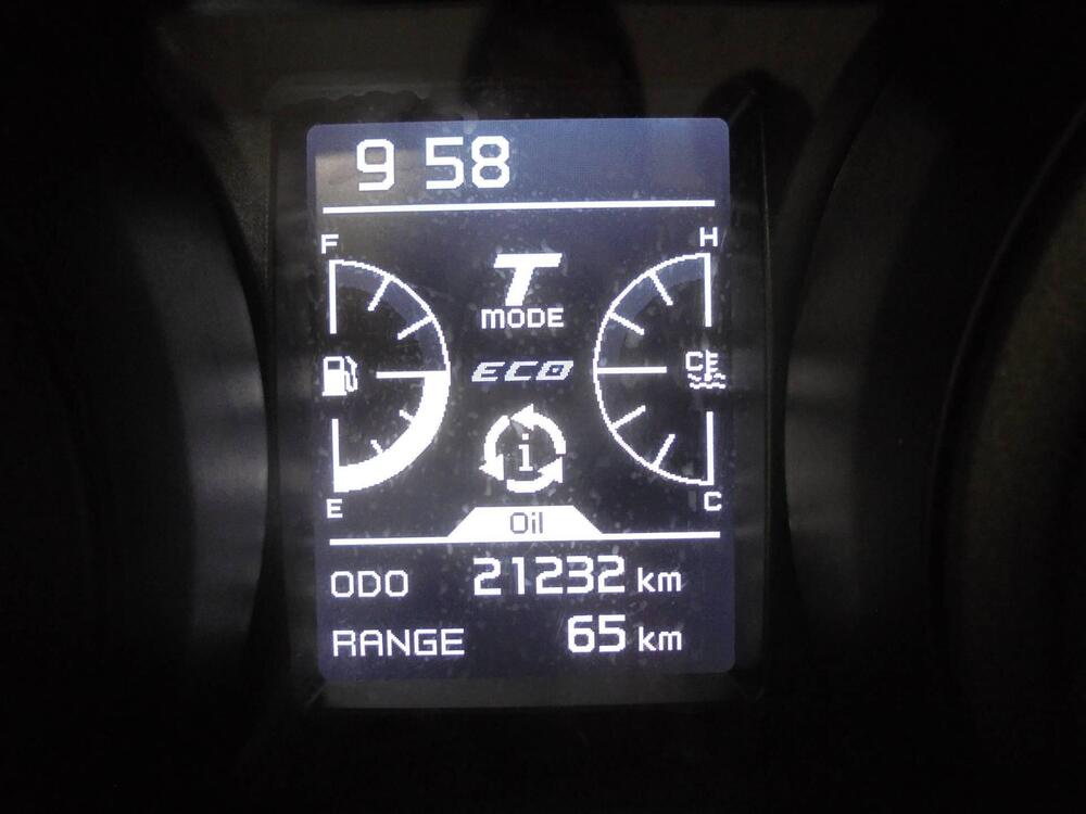 Yamaha T-Max 560 (2020 - 21) (3)