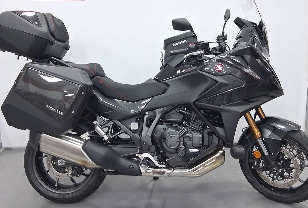 Honda NT 1100 DCT Electronic Suspension (2025)