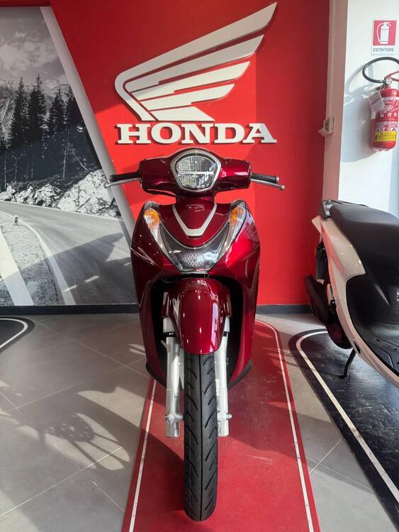 Honda SH 125 Mode (2024 - 25) (2)