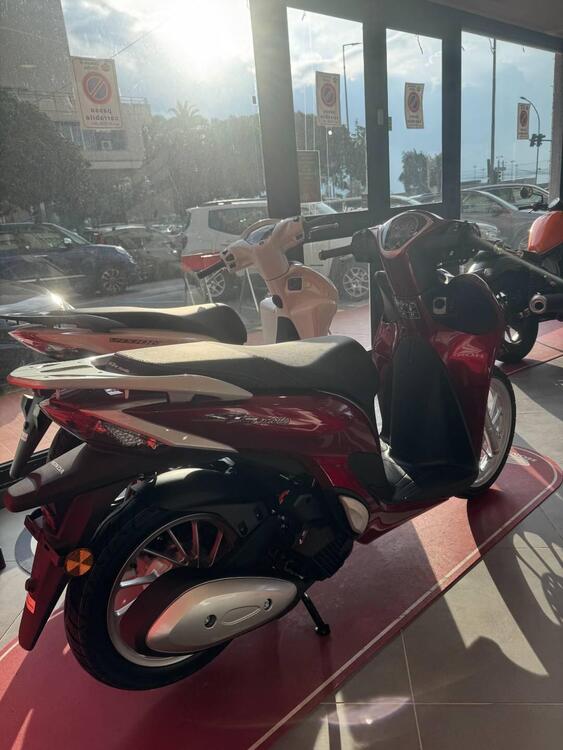 Honda SH 125 Mode (2024 - 25) (3)