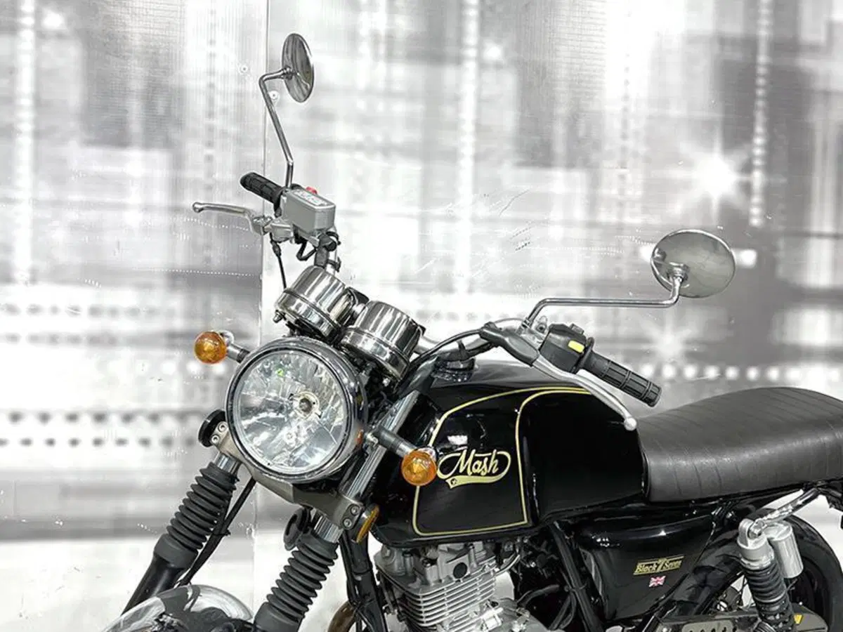 Mash Italia Black Seven 125 (2017 - 20) (8)