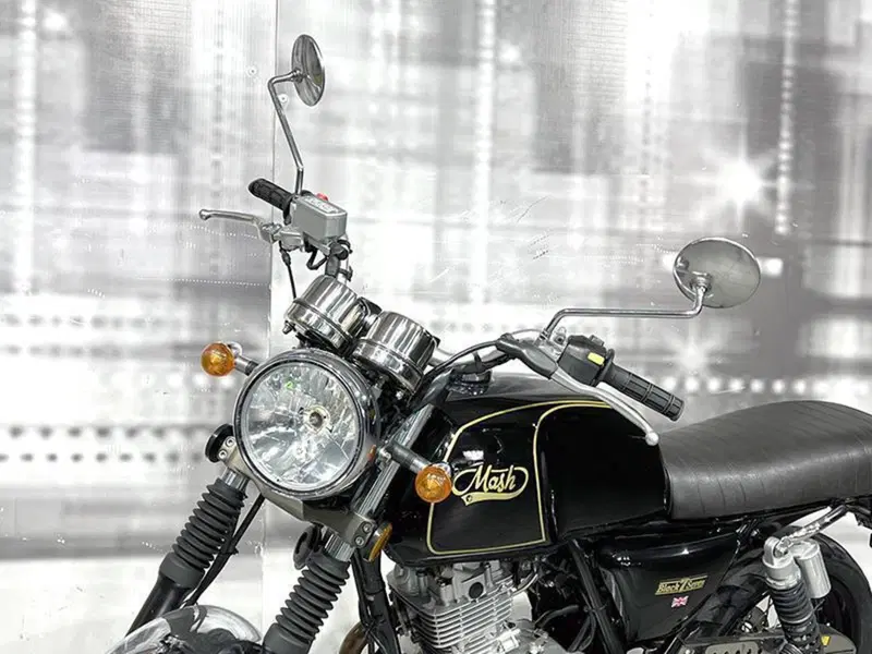 Mash Italia Black Seven 125 (2017 - 20) (5)