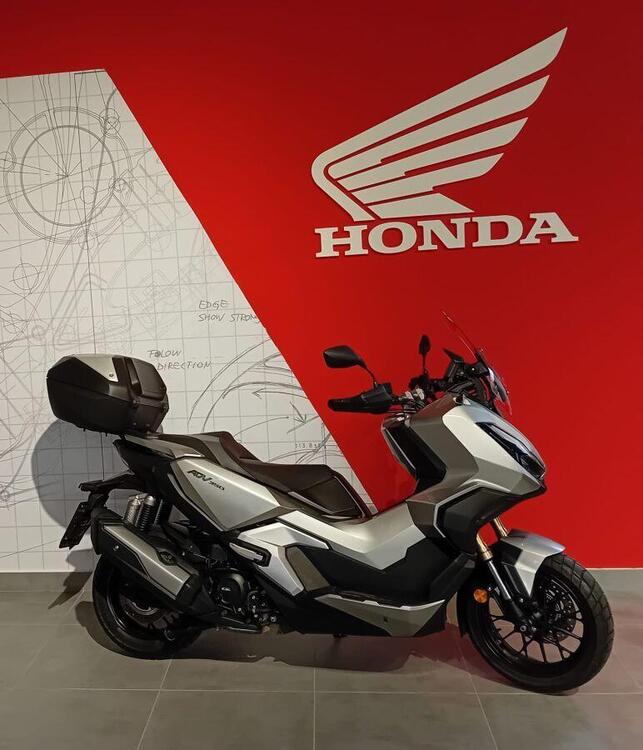 Honda ADV 350 (2022 - 24)