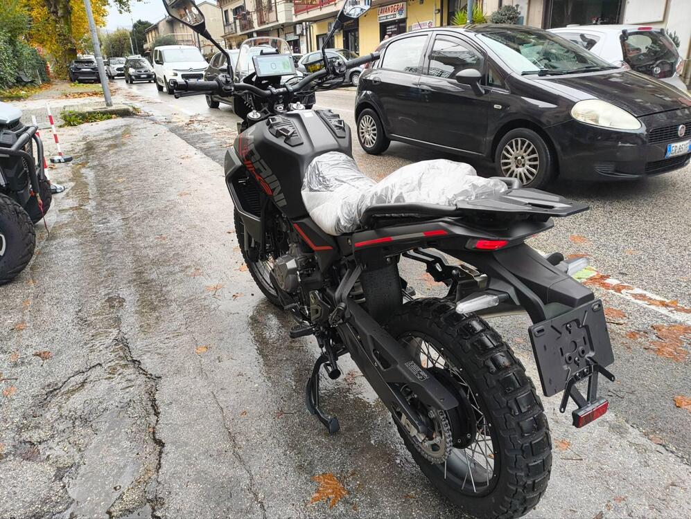 Moto Morini Allthrike 450 (2025) (4)